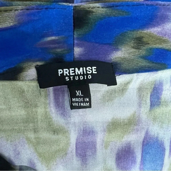 Premise Studio Blouse XL Abstract Watercolor Gathered Chest Stretch Colorful Top - Picture 8 of 8